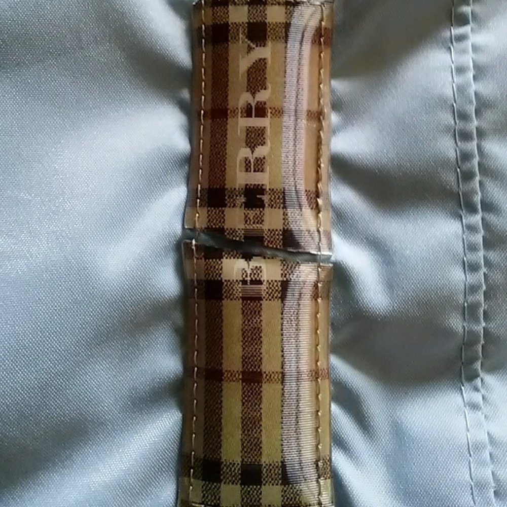 Burberry Coat - Picture 6 of 9